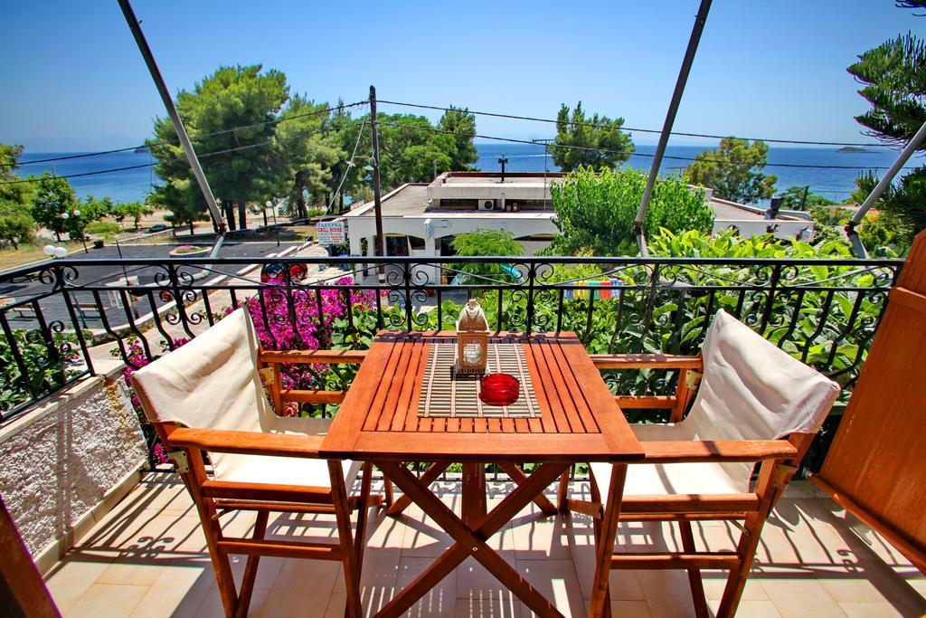 Studios And Apartments Meri Нео Клима Екстериор снимка